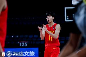 pg电玩官方下载链接-征战美国最强高中联赛!张博源放弃打CBA的机会 选择赴美寻求机会